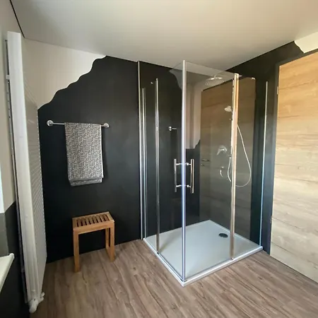 Apartamento Haus Mariechen Whg 2 In Der Nähe Zum Silbersee Mit Gemütlicher Terrasse&sauna Frielendorf