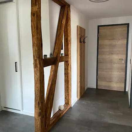 Haus Mariechen Whg 2- Nahe Silbersee Mit Terrasse & Sauna, Freibad Fusslaeufig アパート Frielendorf