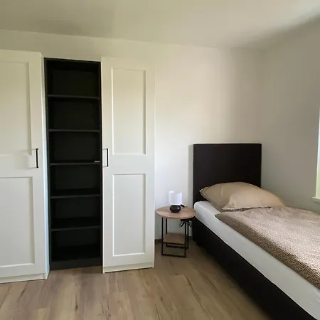 Haus Mariechen Whg 2- Nahe Silbersee Mit Terrasse & Sauna, Freibad Fusslaeufig Frielendorf